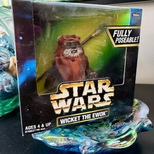 Star Wars Wicket the Ewok Figure - Brown and Black